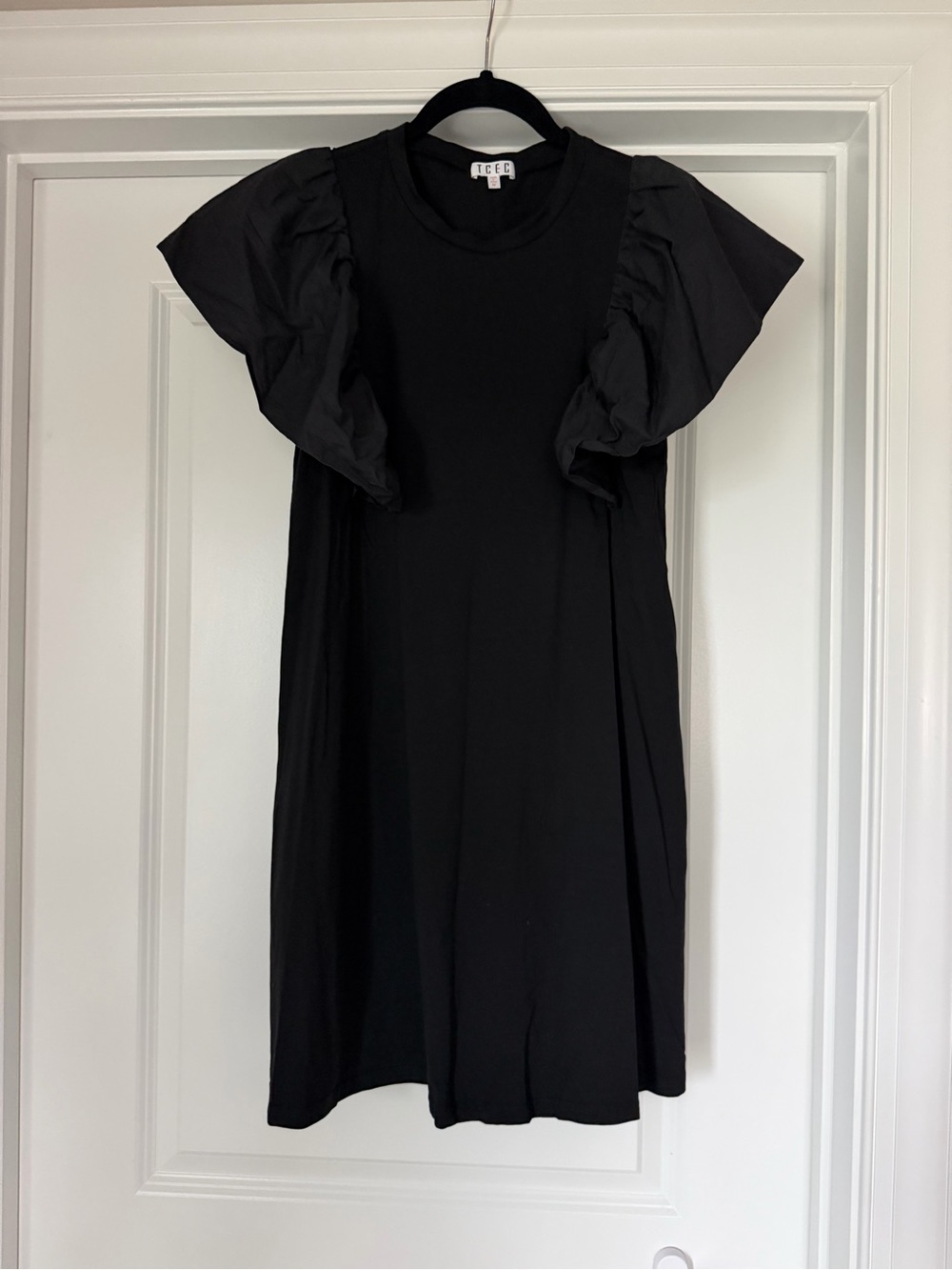 Black Ruffle Sleeves Dress